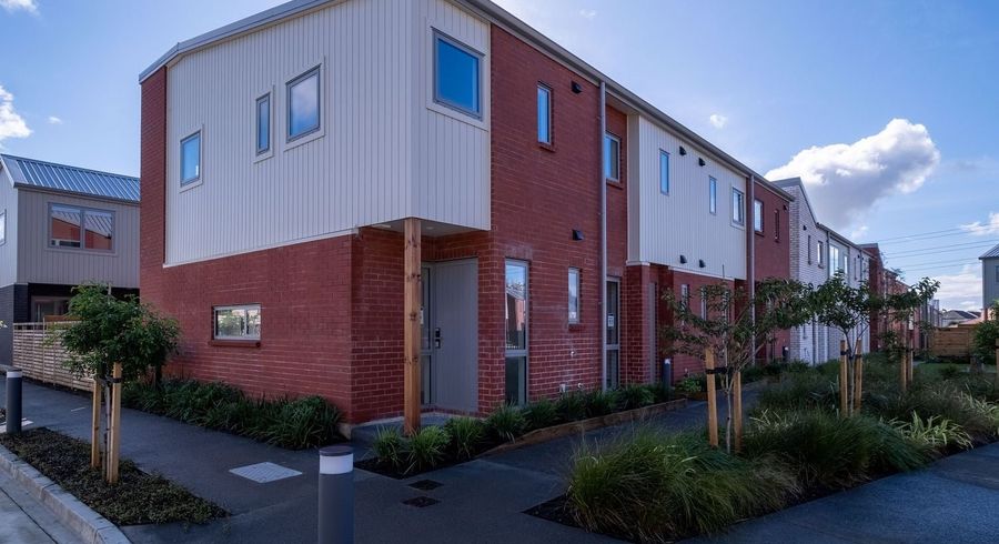  at 17 Te Ara Wai, Mangere East, Manukau City, Auckland