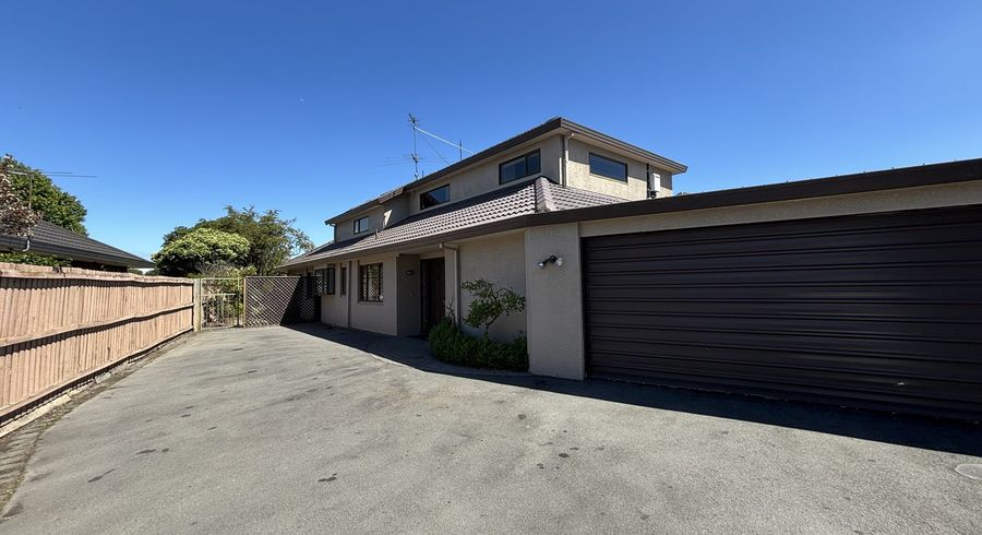  at 10 Hatfield Place, Avonhead, Christchurch City, Canterbury