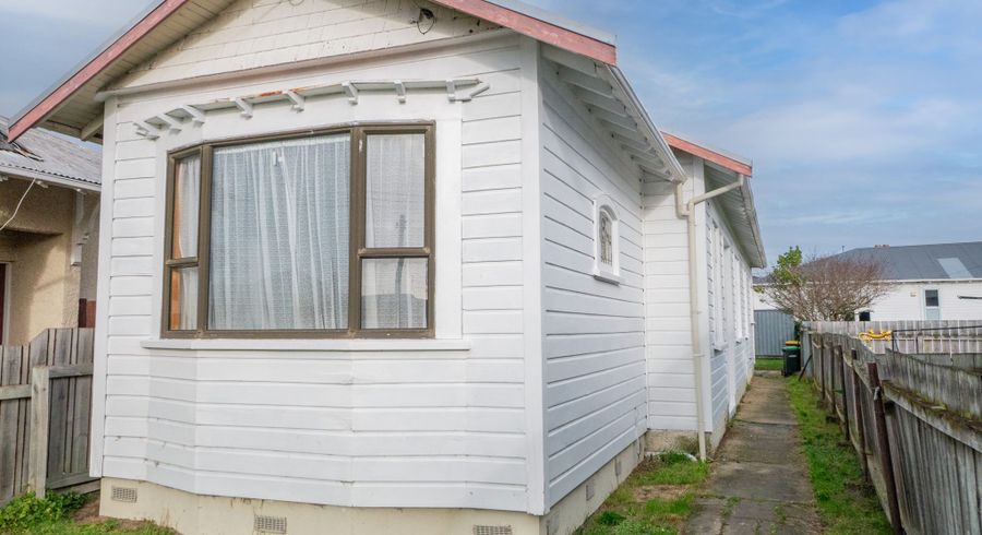  at 82 Grove Street, Saint Kilda, Dunedin, Otago