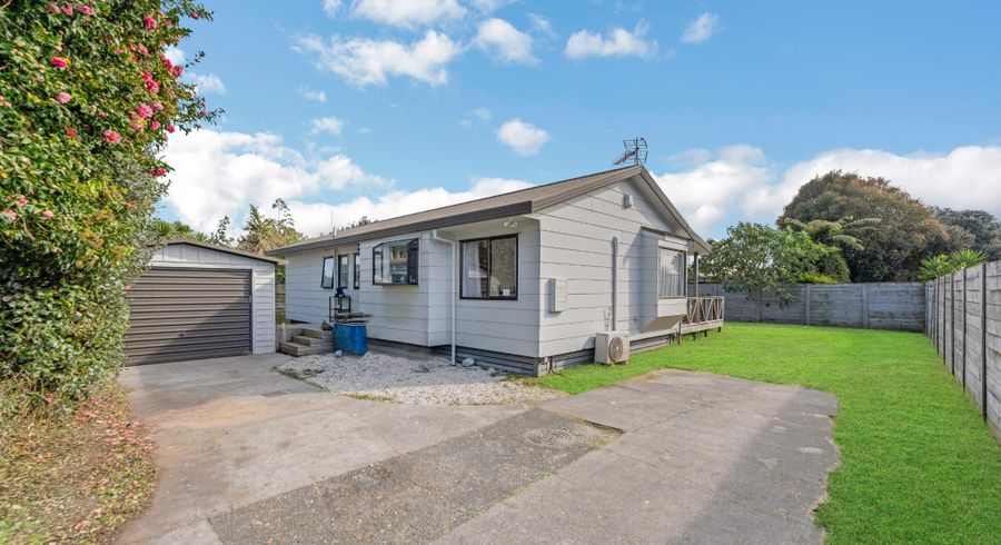  at 2/144 Old Wairoa Road, Papakura, Papakura, Auckland