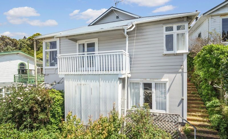  at 10 Queens Drive, Kilbirnie, Wellington