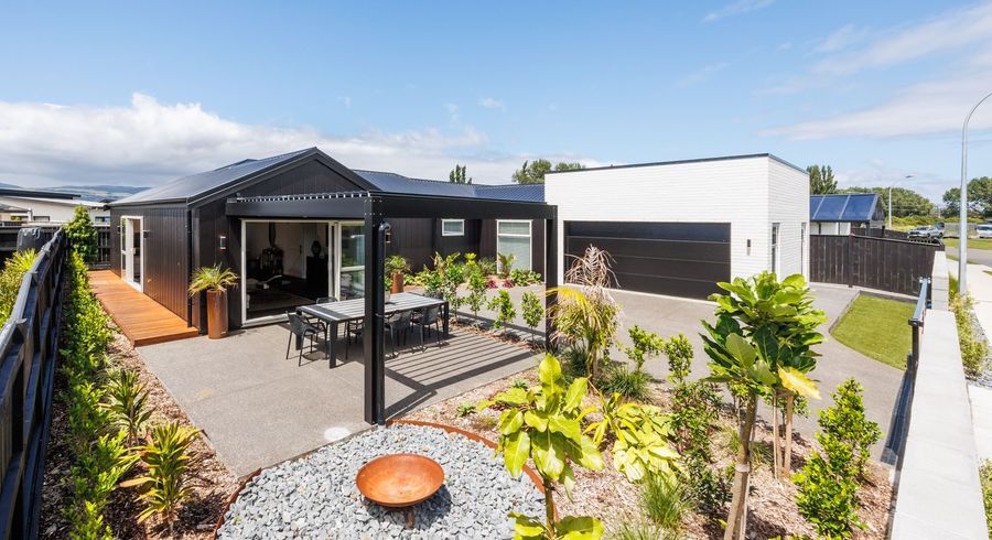  at 6 Solitude Crescent, Kelvin Grove, Palmerston North, Manawatu / Whanganui