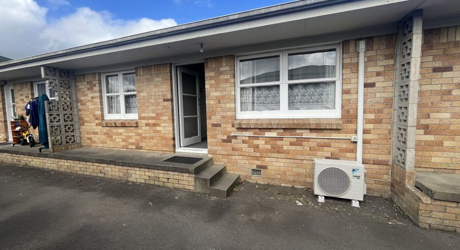  at 2/44 Cameron Road, Hamilton East, Hamilton, Waikato