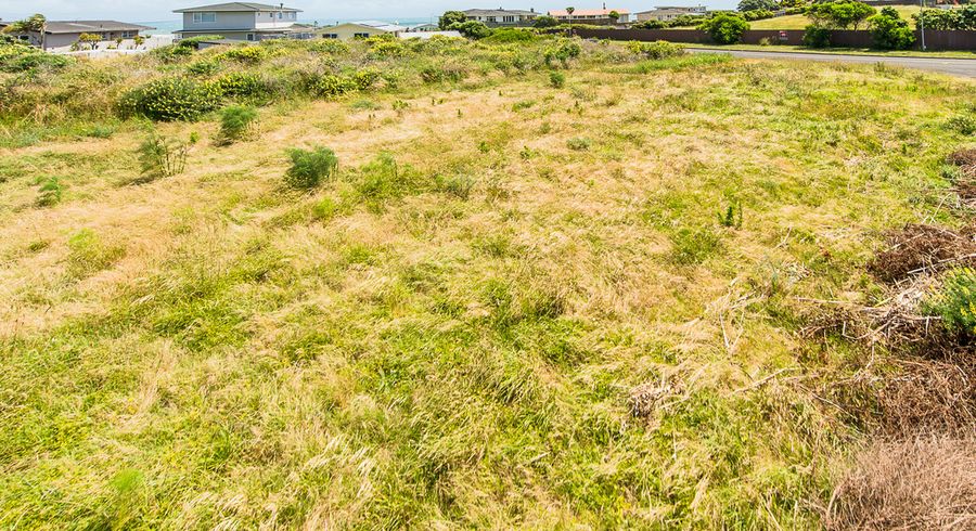  at 6 Longbeach Drive, Castlecliff, Whanganui