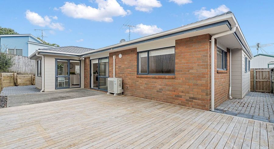  at 124a Brian Crescent, Stanmore Bay, Rodney, Auckland