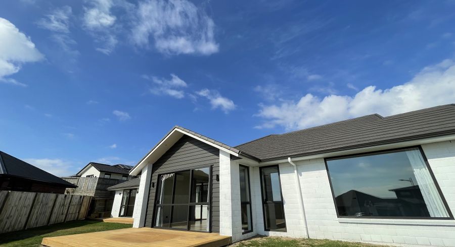  at 5 Lighter Place, Flagstaff, Hamilton, Waikato