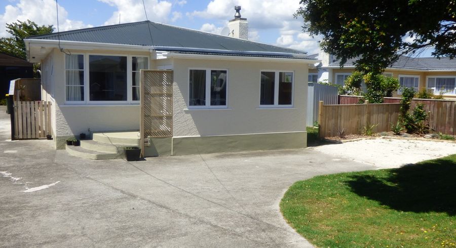  at 15 Barrett Road, Whalers Gate, New Plymouth