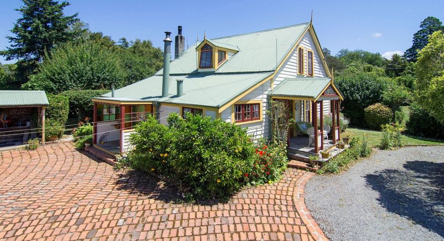  at 3228 State Highway 2, Clareville, Carterton
