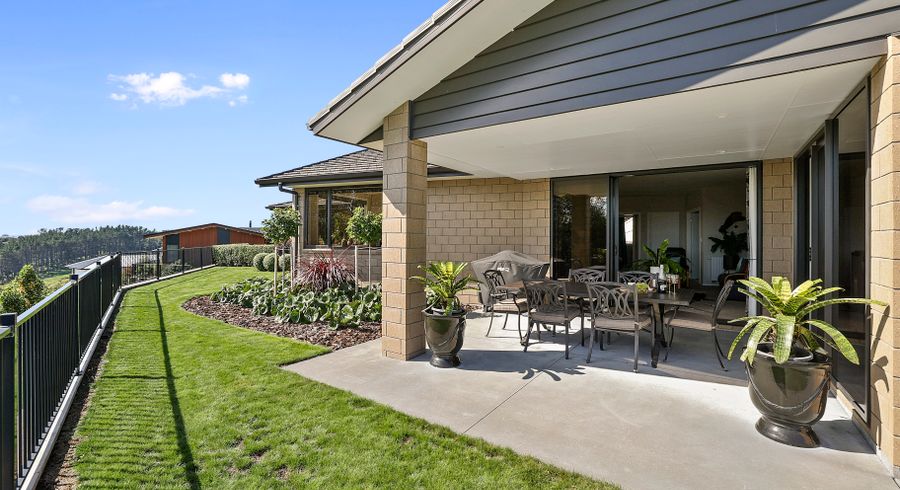  at 11 Manurau Crescent, Merrilands, New Plymouth