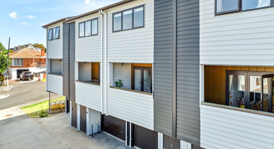  at 3/701 Hillsborough Road, Hillsborough, Auckland City, Auckland