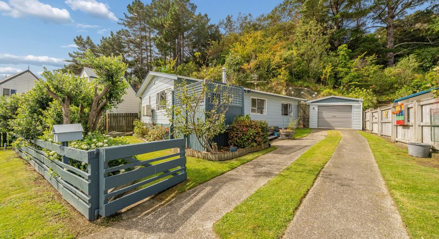  at 7 Bobstay Lane, Whitby, Porirua, Wellington