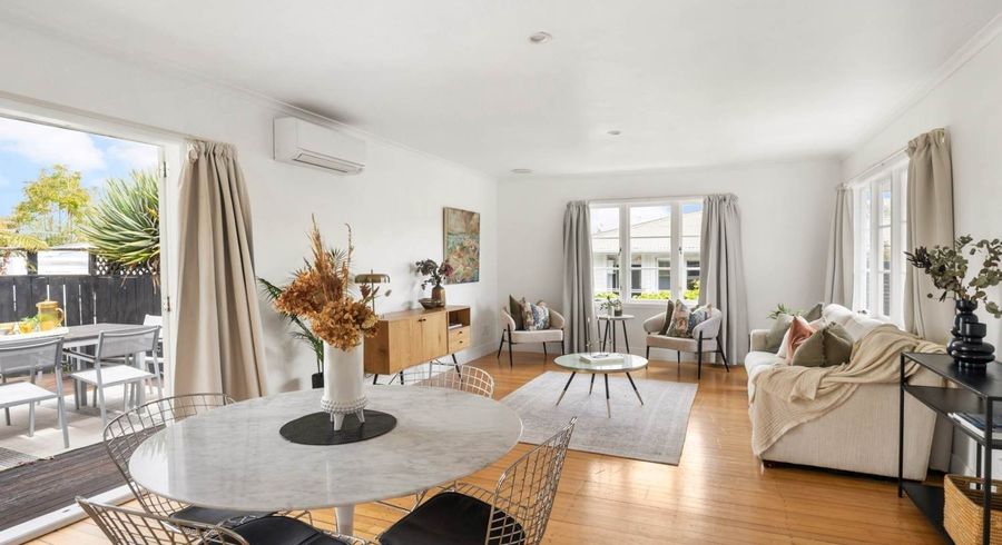  at 22 Strid Road, Te Atatu South, Waitakere City, Auckland