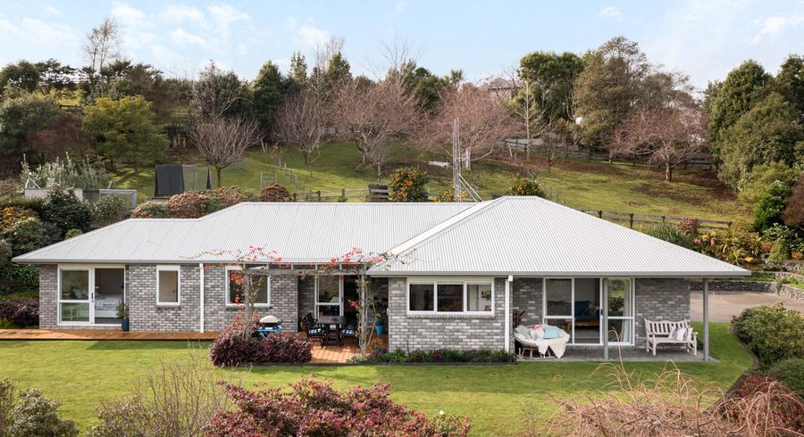  at 20 Roger Guy Place, Welcome Bay, Tauranga