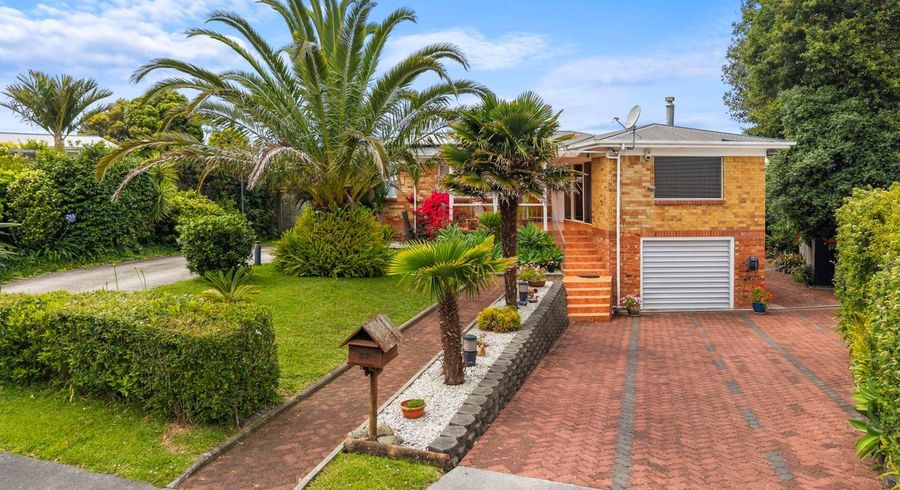  at 32 Alton Terrace, Pakuranga Heights, Manukau City, Auckland