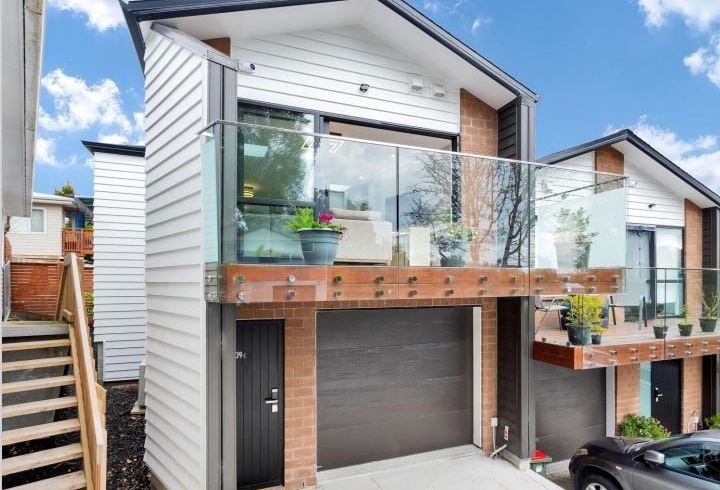  at 39C Keegan Drive, Massey, Waitakere City, Auckland