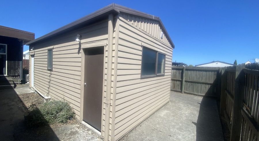  at 1/325  Main South Road, Hornby, Christchurch City, Canterbury