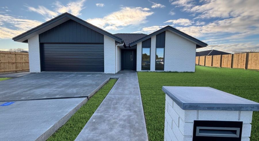  at 13 Corrib Grove, Milson, Palmerston North, Manawatu / Whanganui
