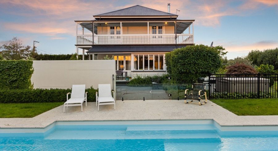  at 340 Lawn Road, Clive, Hastings