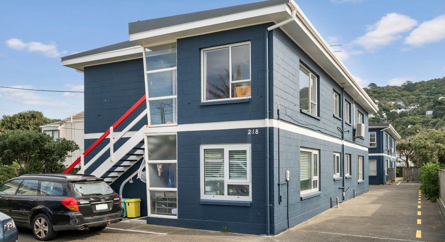  at 3/218 Onepu Road, Lyall Bay, Wellington, Wellington