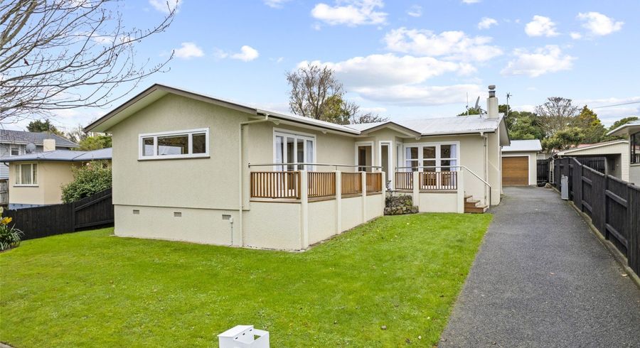  at 8 Juliana Place, Awapuni, Palmerston North, Manawatu / Whanganui