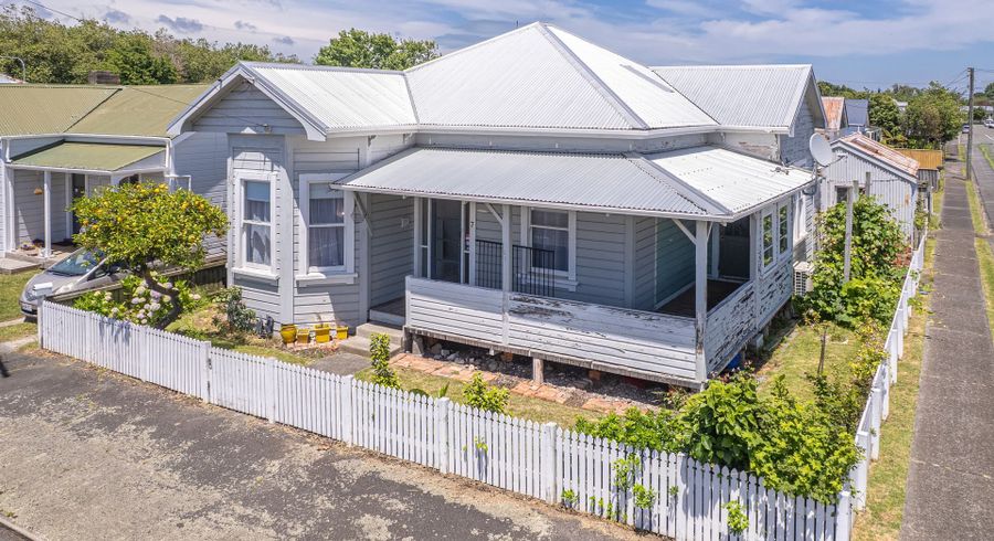  at 7 Barrack Street, City Centre, Whanganui, Manawatu / Whanganui
