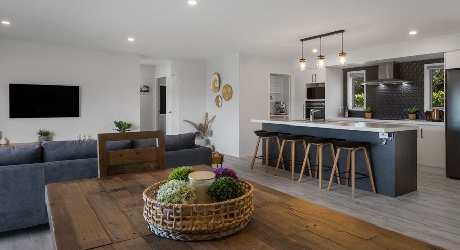  at 12 Anatere Rise, Katikati