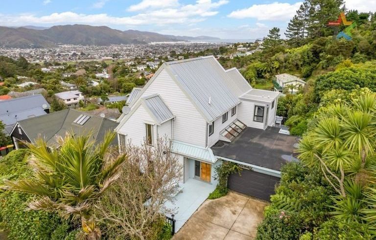  at 75 Park Road, Belmont, Lower Hutt