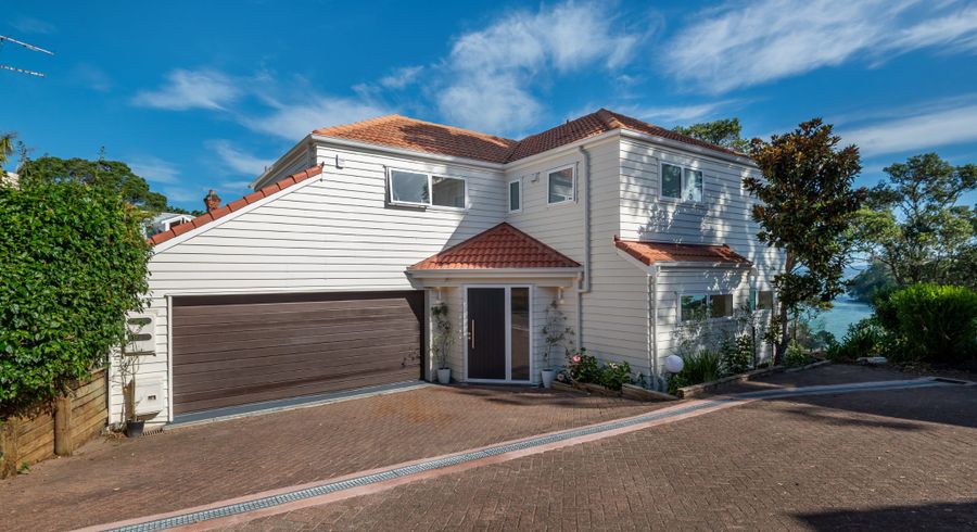  at 5/30 Clarence Road, Northcote Point, Auckland
