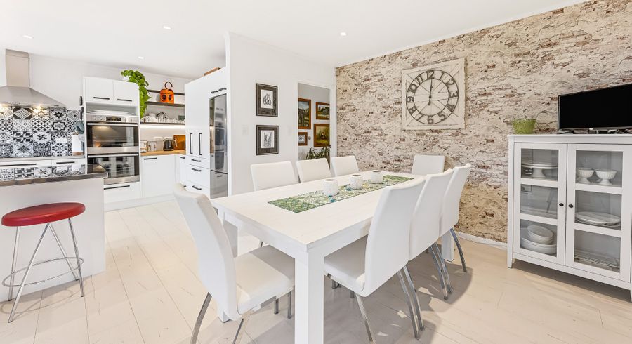  at 9 Westpark Drive, West Harbour, Waitakere City, Auckland