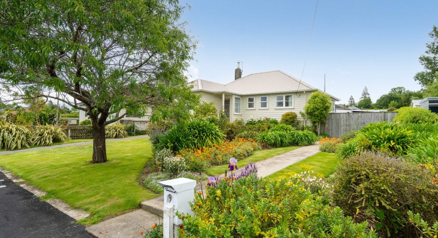  at 9 Third Street, Lansdowne, Masterton