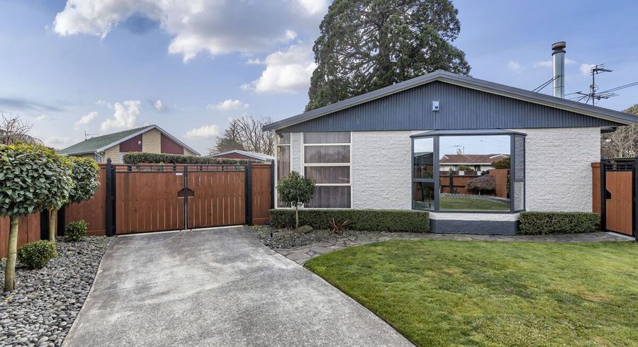  at 8 Springmead Place, Hornby, Christchurch City, Canterbury