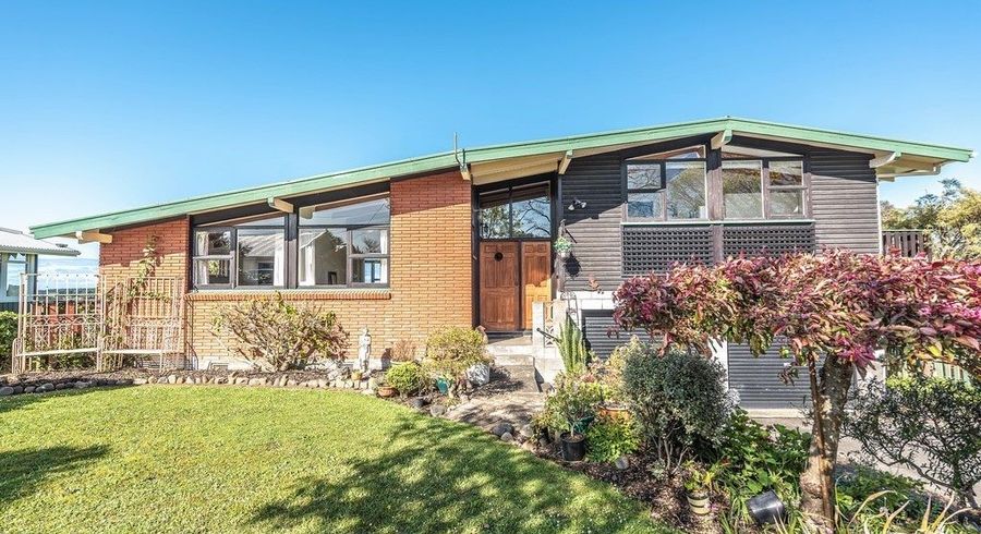  at 32 Plunket Street, Durie Hill, Whanganui