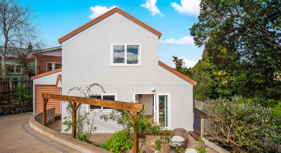  at 3/94 Michaels Avenue, Ellerslie, Auckland