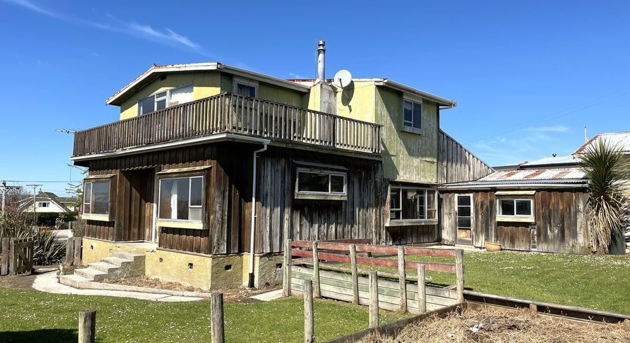  at 2 Harvey Terrace, Balclutha, Balclutha