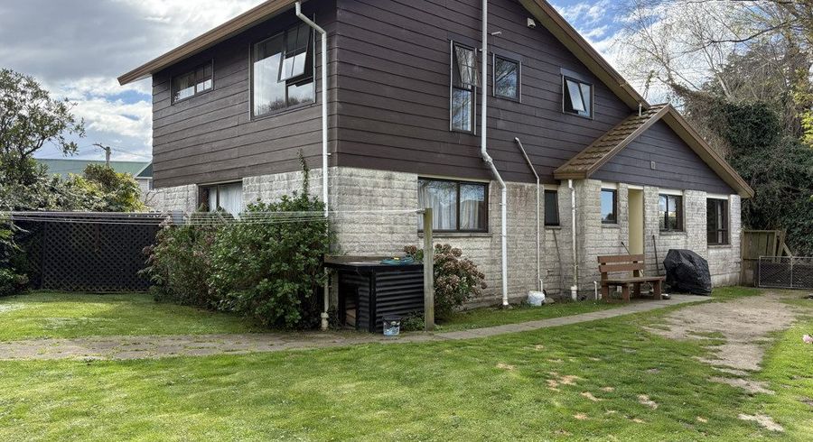  at 12 Cunliffe Road, Redwood, Christchurch City, Canterbury