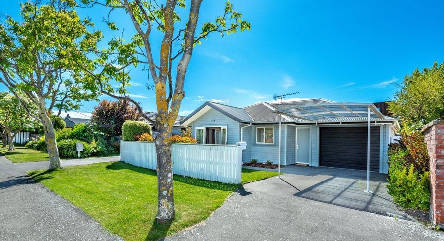  at 1/19 Lascelles Street, Saint Martins, Christchurch