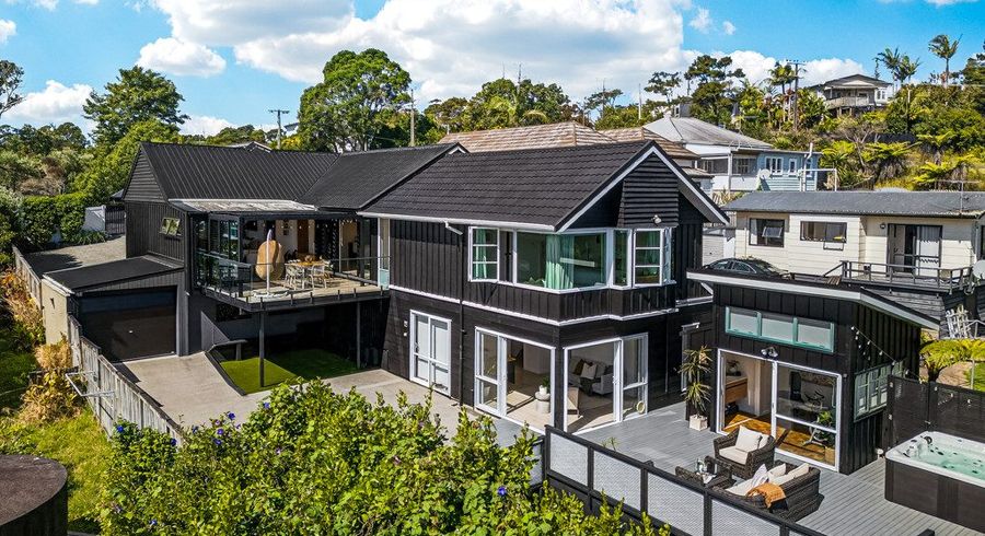  at 6 Blacks Road, Greenhithe, North Shore City, Auckland