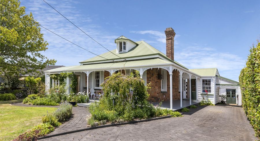  at 159 Bleakhouse Road, Mellons Bay, Auckland