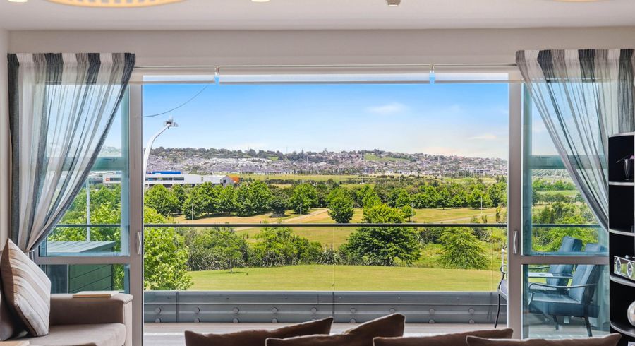  at 15/63 Kestev Drive, Flat Bush, Manukau City, Auckland