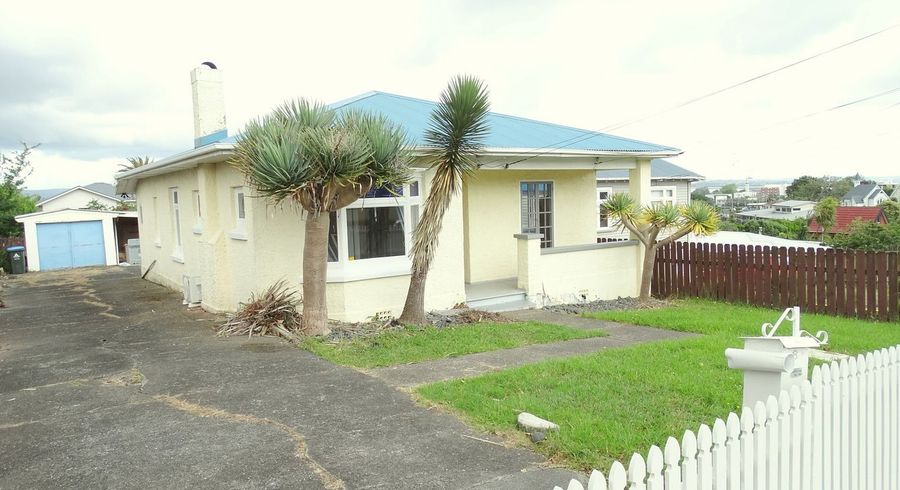  at 187 Blockhouse Bay Road, Avondale, Auckland City, Auckland