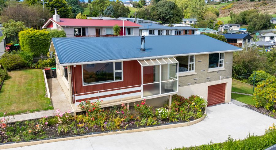  at 17 Bell Crescent, Concord, Dunedin, Otago