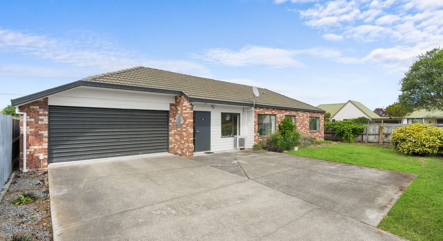  at 18a Owens Terrace, Upper Riccarton, Christchurch City, Canterbury