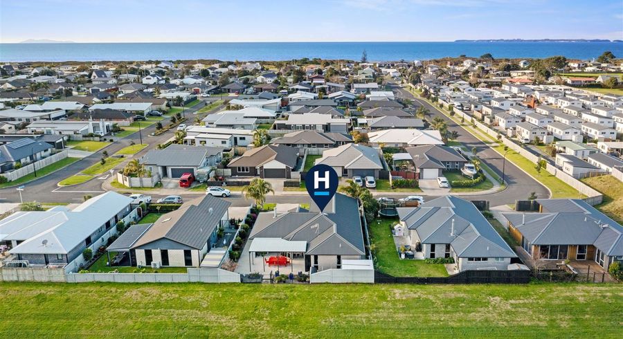  at 60 Butterworth Crescent, Papamoa Beach, Papamoa