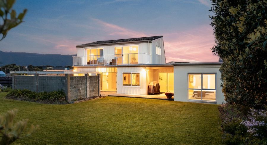  at 115 Field Way, Waikanae Beach, Kapiti Coast, Wellington