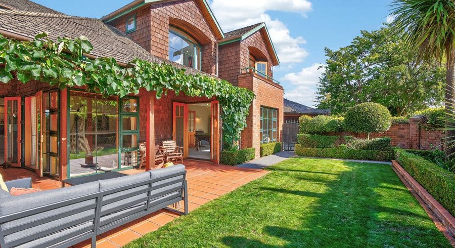  at 5 Myrtle Street, Lower Hutt, Lower Hutt, Wellington