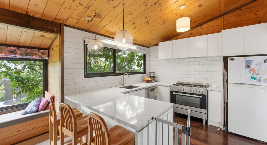  at 10A Virginia Place, Whalers Gate, New Plymouth, Taranaki