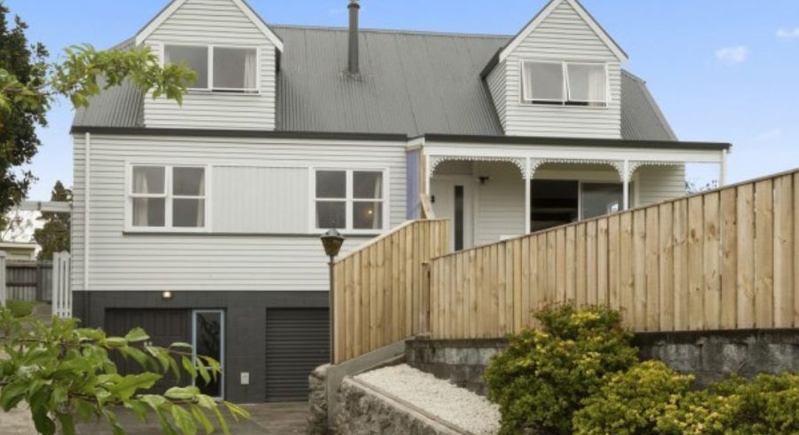  at 77 Coopers Road, Gate Pa, Tauranga, Bay Of Plenty