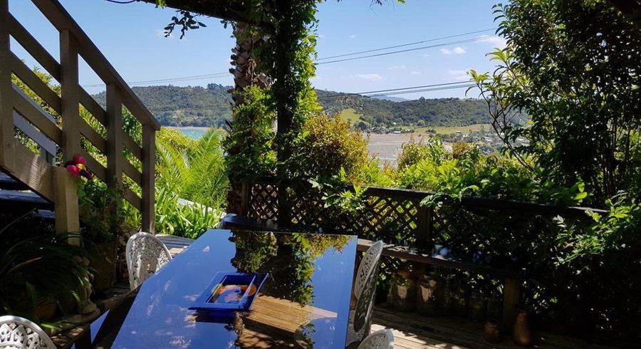  at Oneroa, Waiheke Island, Auckland