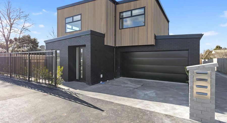  at 1/60 Sandwich Road, Saint Andrews, Hamilton, Waikato