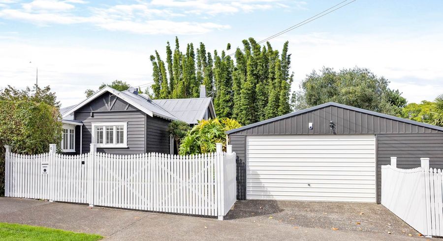  at 4 Victor Street, Avondale, Auckland